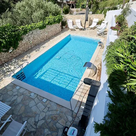 Villa Perla Baska Exterior photo